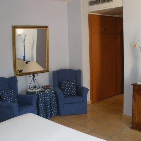 Hotel Can Ceret Sant Pere Pescador Exterior photo