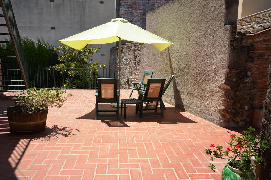 Hotel Can Ceret Sant Pere Pescador Exterior photo
